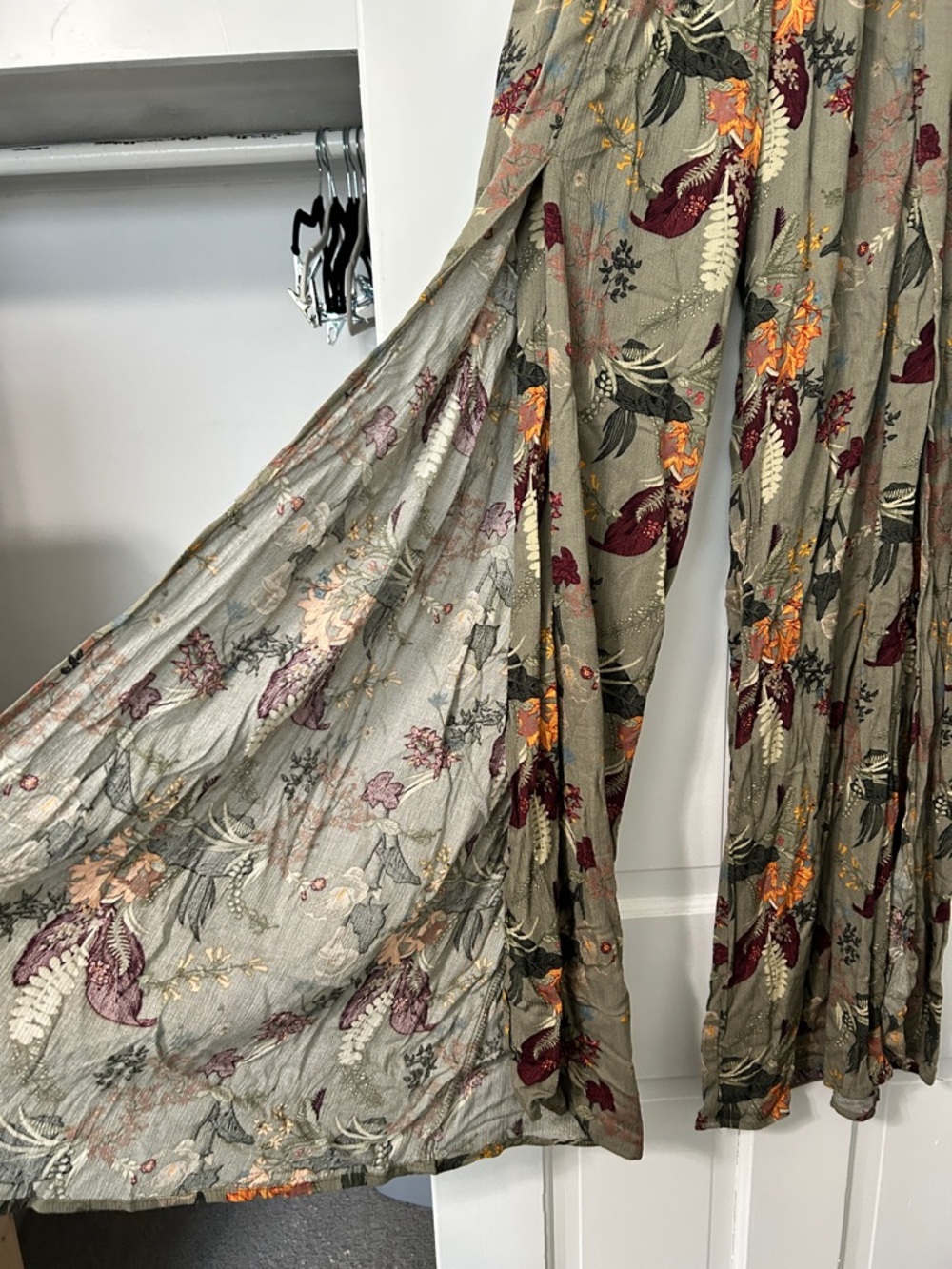 Rewash Olive Floral Wide Leg Pants - Picture 2 of 4